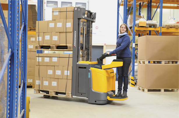 Top 5 Benefits Of Online Forklift Certification