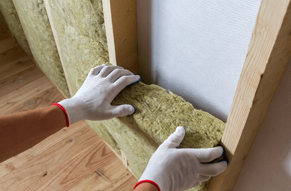 Mistakes to Avoid While Working with Insulation Contractors