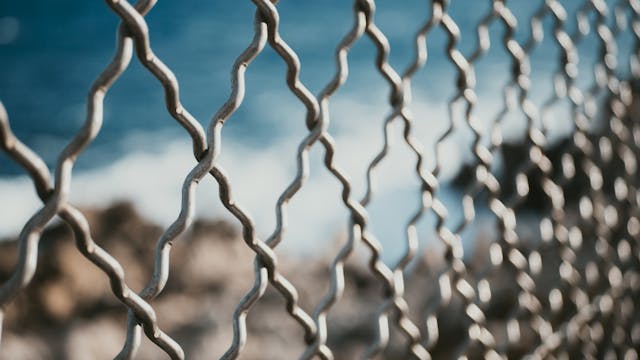 How Secure Is Recreational Chain Link Fencing?